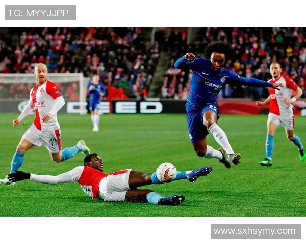 标准列日与圣吉罗斯的较量分析及比赛前瞻